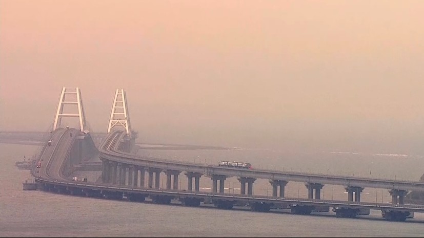 Почти 20 млн автомобилей пересекло Крымский мост за четыре года