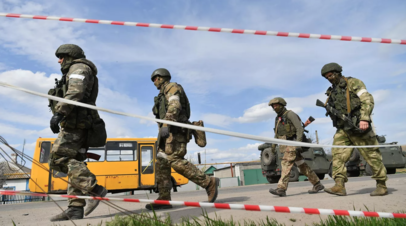 Командующий ЦВО Лапин наградил освободивших Красный Лиман российских военных