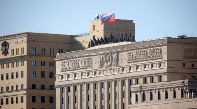 По ночам врываются в дома местных жителей: в Минобороны РФ заявили о карательных рейдах националистов под Харьковом