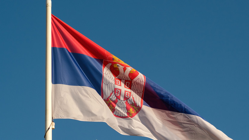 Глава МВД Сербии: Запад предлагает нам разорвать связи с Россией в обмен на движение в ЕС