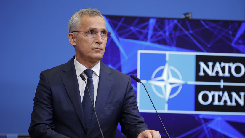 Столтенберг анонсировал усиление боевых групп НАТО на восточных рубежах