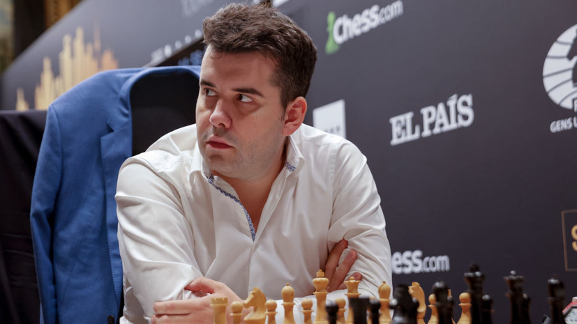 Карлсен — о матче за шахматную корону с Непомнящим: посмотрим