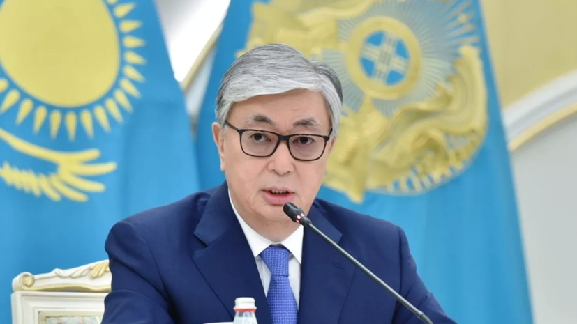 Токаев объявил выговор двум министрам за просчёты в экономике