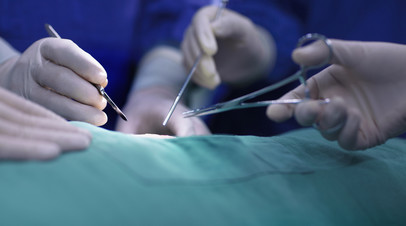 Хирург  Аль-Юсеф рассказал о самых популярных пластических операциях