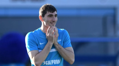 Бакаев ответил на слова Джикии о том, что ему не идёт форма Зенита