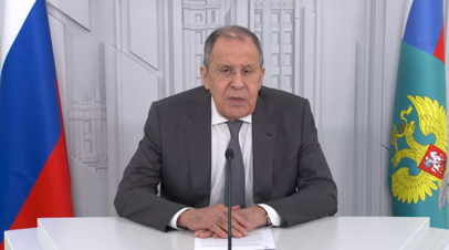 Лавров напомнил об искусственности попыток Запада обвинить Россию в проблемах с зерном