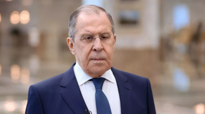 Лавров проводит в Каире переговоры с главой МИД Египта