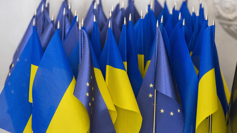 В ЕП подняли вопрос о помощи работникам культурной сферы на Украине