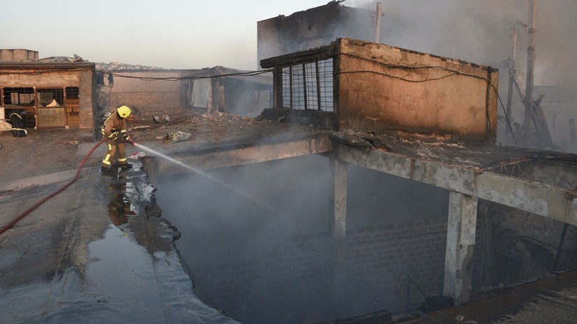 МЧС Армении: пожар в главном многоэтажном здании ереванского рынка «Сурмалу» потушен