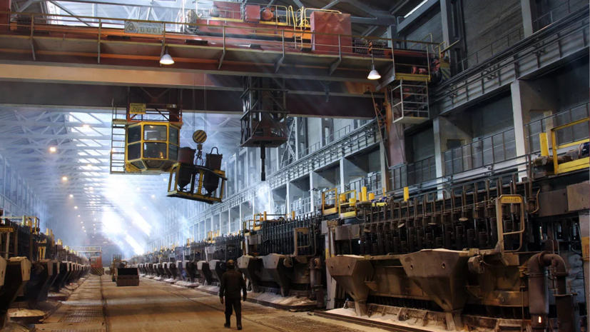 Крупнейший алюминиевый завод Словакии остановит производство из-за цен на электроэнергию