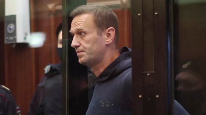 ТАСС: Дерипаска подал иск к Навальному и трём изданиям