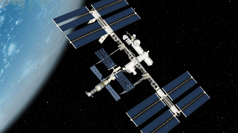 Артемьев и Матвеев вернулись на МКС после выхода в открытый космос