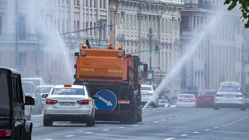 Городские службы Москвы работают в усиленном режиме из-за жары