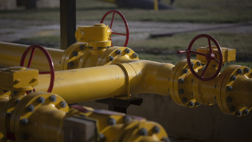 Цена на газ в Европе к закрытию торгов закрепилась в районе $2500 за тысячу кубометров
