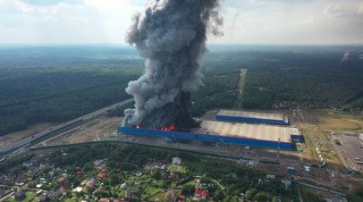 Опубликовано видео пожара на складе OZON в Истринском районе с коптера