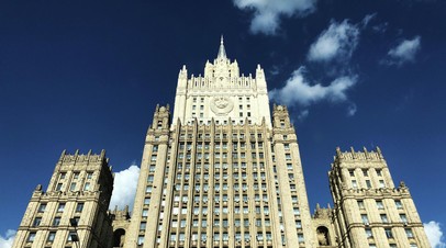 ЕС занят сооружением заборов: в МИД пообещали не оставить без последствий решение Брюсселя по визам для россиян