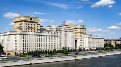 В МО России рассказали о планах восстанавливать демонтированные в других странах памятники