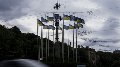 Переворачивая реальность: как на Украине добиваются предоставления стране членства в ЕС