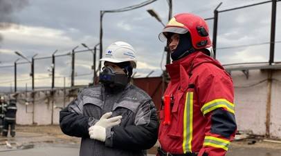 МЧС России вдвое увеличило группировку спасателей на месте тушения пожара на Кольской ГМК