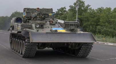 Грушко заявил послу Франции Леви о недопустимости поставок оружия Украине