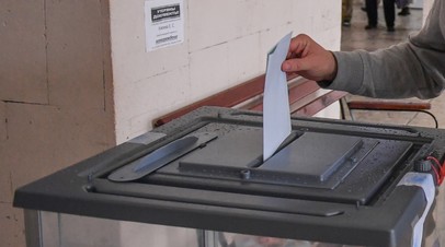 Избиратели из Рубежного голосовали на референдуме в бомбоубежище из-за обстрела ВСУ