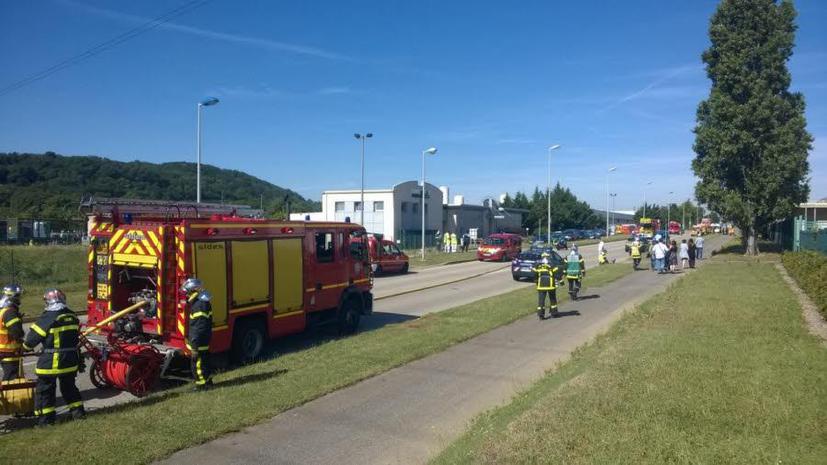 Исламисты совершили атаку на химический завод во Франции, есть погибший