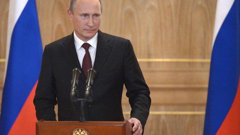 Владимир Путин: Зарплата вузовских преподавателей должна вдвое превышать среднюю по регионам