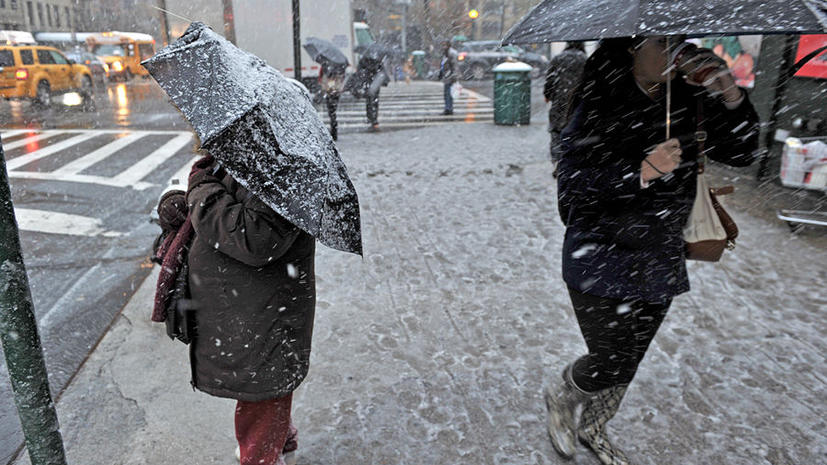«Сидите дома и не высовывайтесь»: на США надвигается снежный Армагеддон