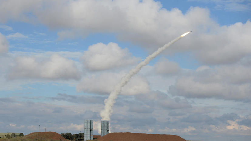 Эксперты: Поставки комплексов С-300 Ирану помогут установить баланс сил в регионе