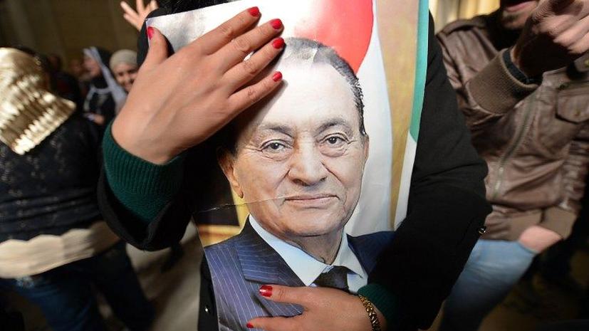 Приговор экс-президенту Египта Хосни Мубараку пересмотрят в апреле