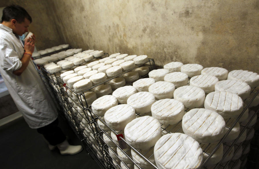 Сегодня вступает в силу указ об уничтожении санкционной продукции