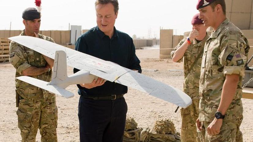 Дэвид Кэмерон посетил базу британских военных в Афганистане с необъявленным визитом