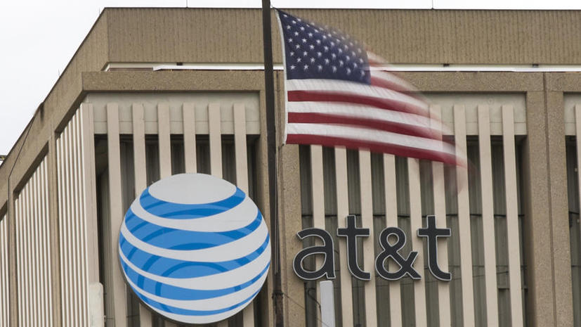 Американская телекоммуникационная компания AT&T 10 лет помогала АНБ вести электронную слежку
