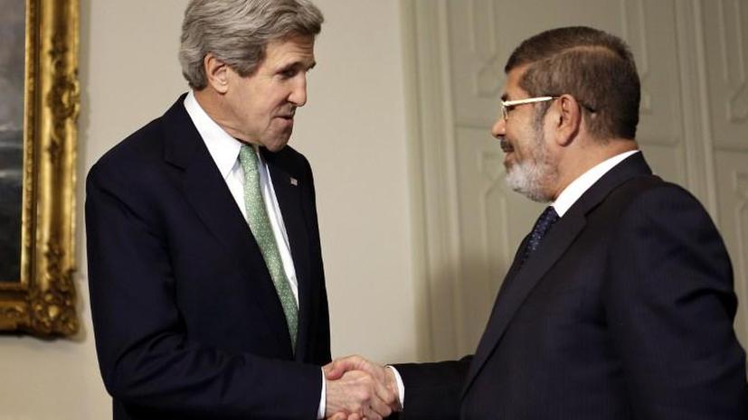 США предлагали Мурси сделку, обещая помочь сохранить власть