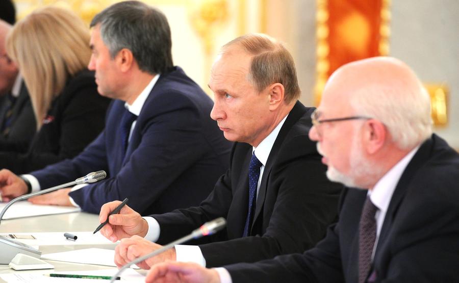 Владимир Путин: Информация о жертвах в Сирии появилась в СМИ до вылета российских самолётов