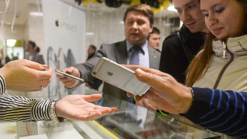 Акции Apple начали падать из-за проблем с iPhone 6 и iOS 8