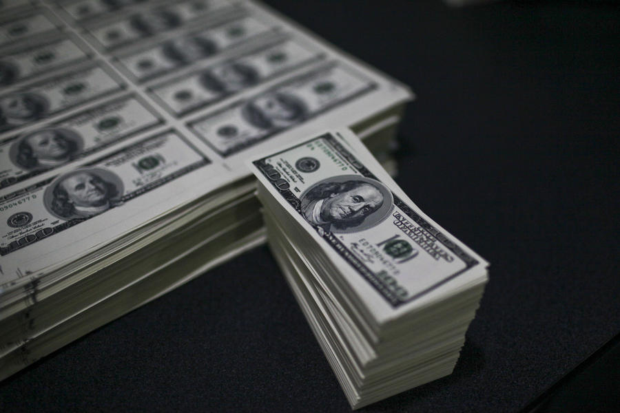 Полицейские и пожарные Нью-Йорка участвовали в афере на $21,4 млн