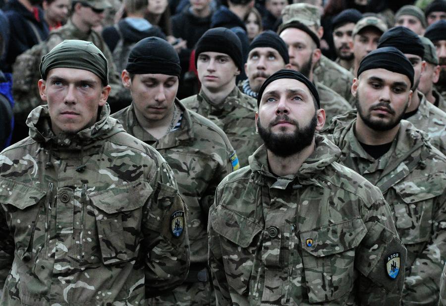Эксперт: Украинские депутаты не осознают всех последствий введения военного положения