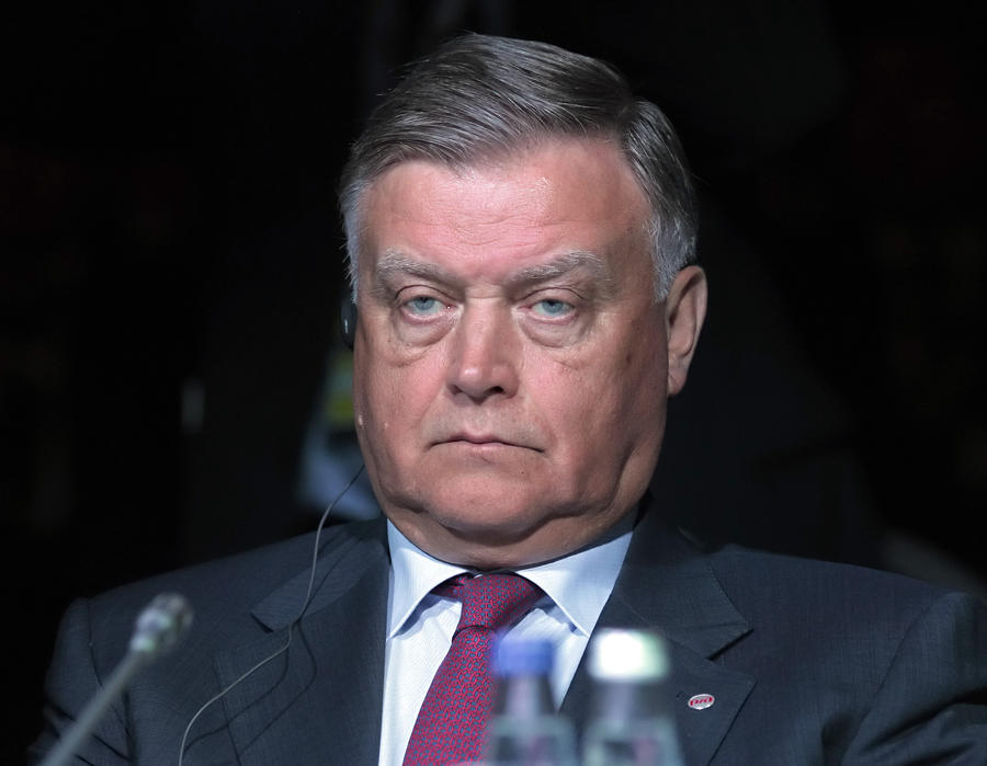 Глава РЖД выяснит, кто стоит за ложным сообщением о его отставке