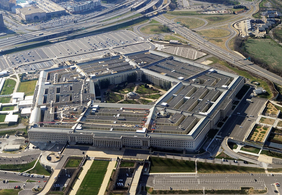 Новые власти Украины просят у США помощи военной разведки