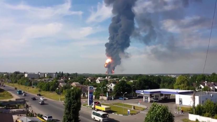На нефтебазе под Киевом возобновился пожар