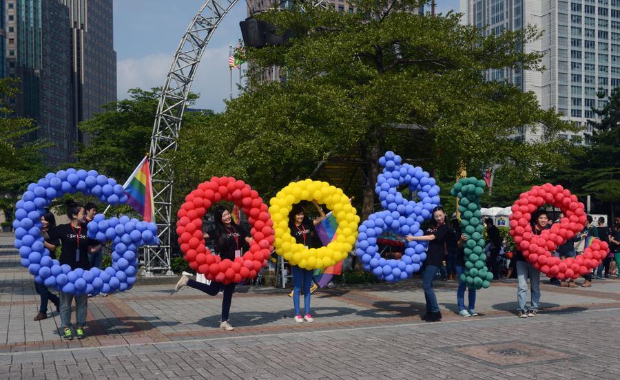 Microsoft: Google читает все электронные письма пользователей