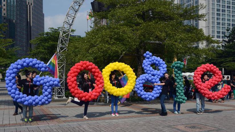 Microsoft: Google читает все электронные письма пользователей