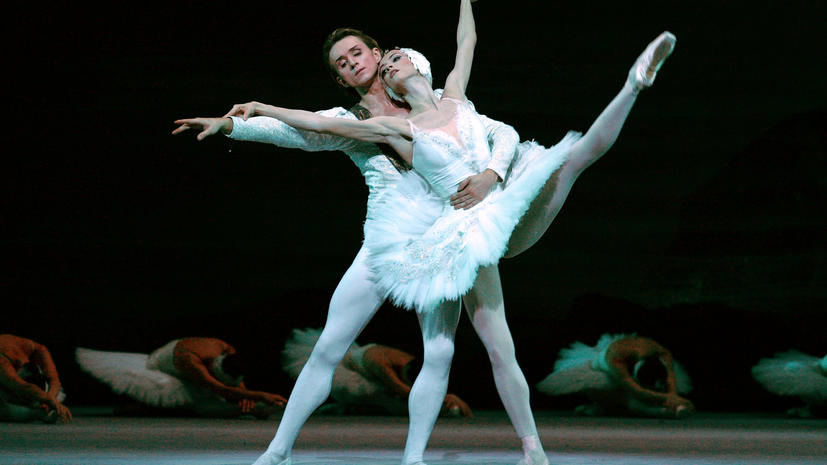 «Лебединое озеро» в 3D: Джеймс Кэмерон сделает из балета блокбастер