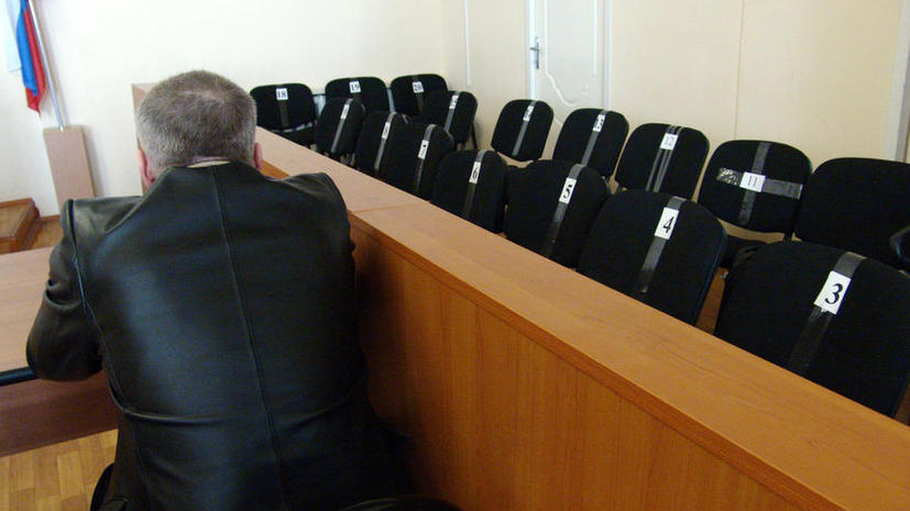 Суды присяжных в России не будут рассматривать дела педофилов