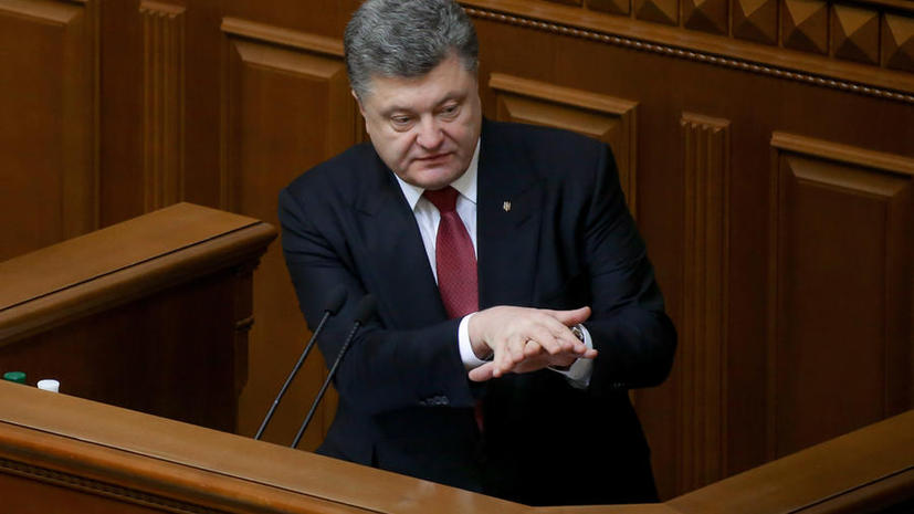 Политологи: Призыв Порошенко следовать минским договорённостям — лицемерие