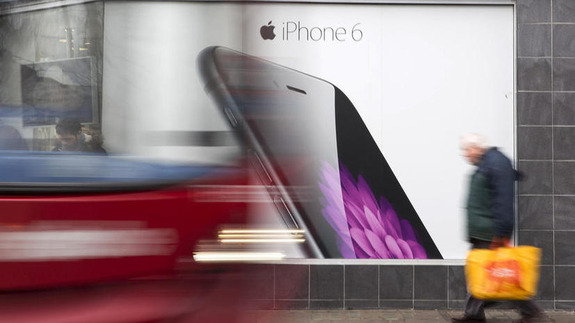 Почему виснет iPhone: СМИ выяснили — перед выходом новой модели старые начинают работать медленнее