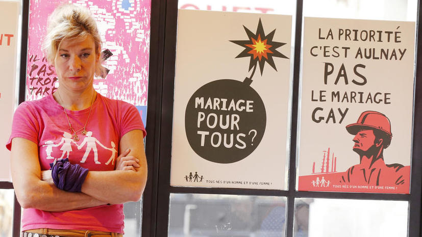 Противнику однополых браков во Франции угрожают расправой