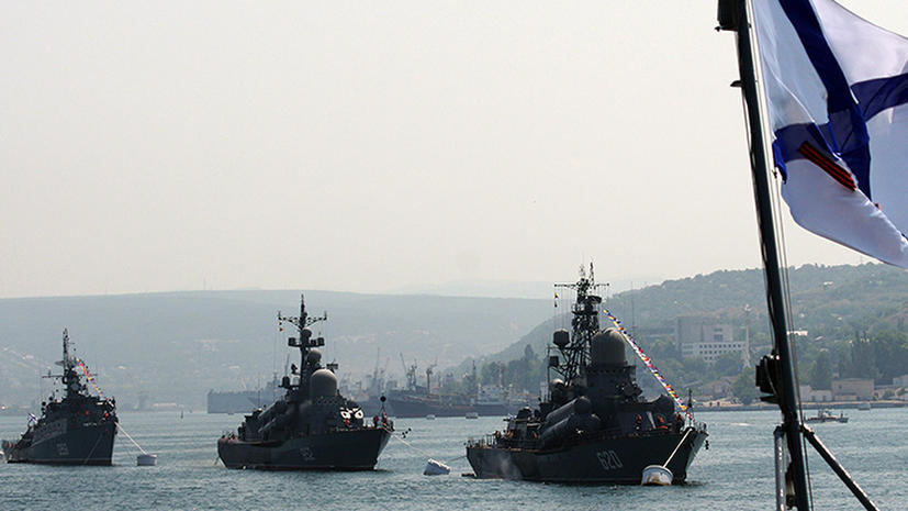 Российский флот проведет боевые маневры у берегов Сирии