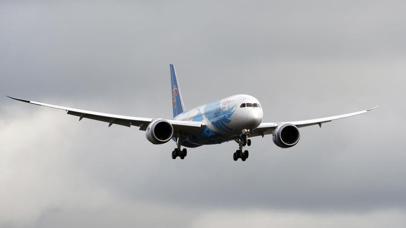 Dreamliner снова поднялся в воздух